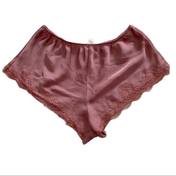Victoria’s Secret satin pyjamas shorts lace trim - Picture 5 of 5